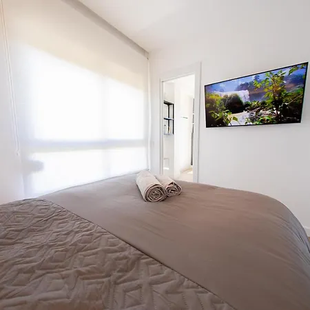 Amazing With Stunning Views Apartamento Marbella