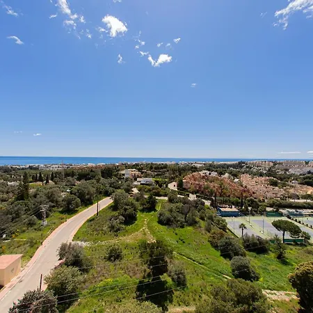 דירה Amazing With Stunning Views מארבלה