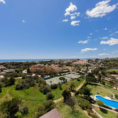 Amazing With Stunning Views דירה מארבלה